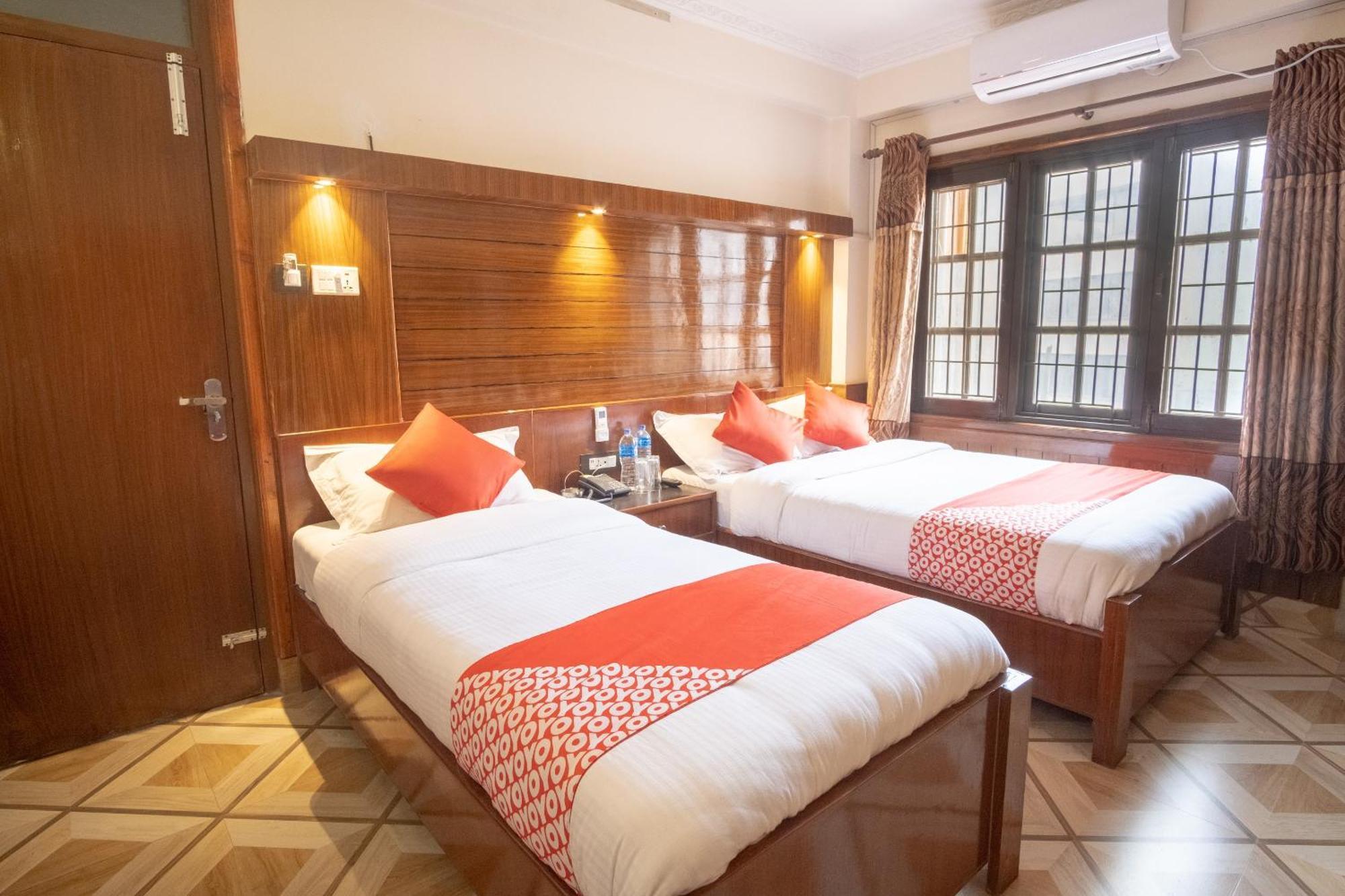 Oyo 304 Hotel Manama Balaju Zewnętrze zdjęcie