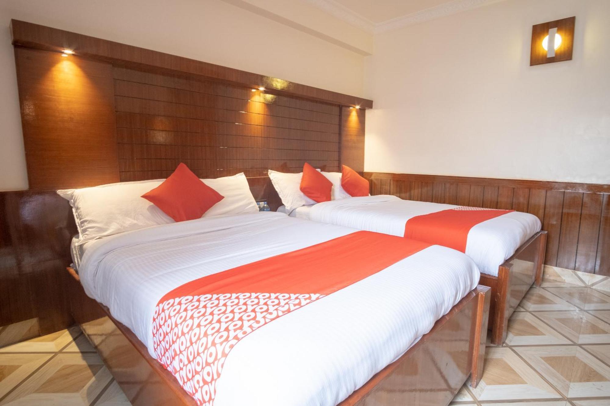 Oyo 304 Hotel Manama Balaju Zewnętrze zdjęcie