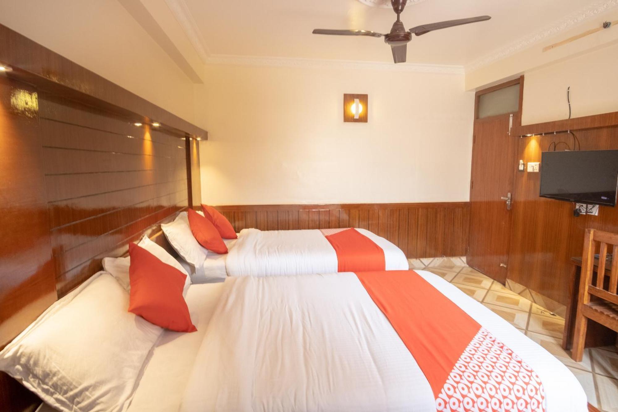 Oyo 304 Hotel Manama Balaju Zewnętrze zdjęcie